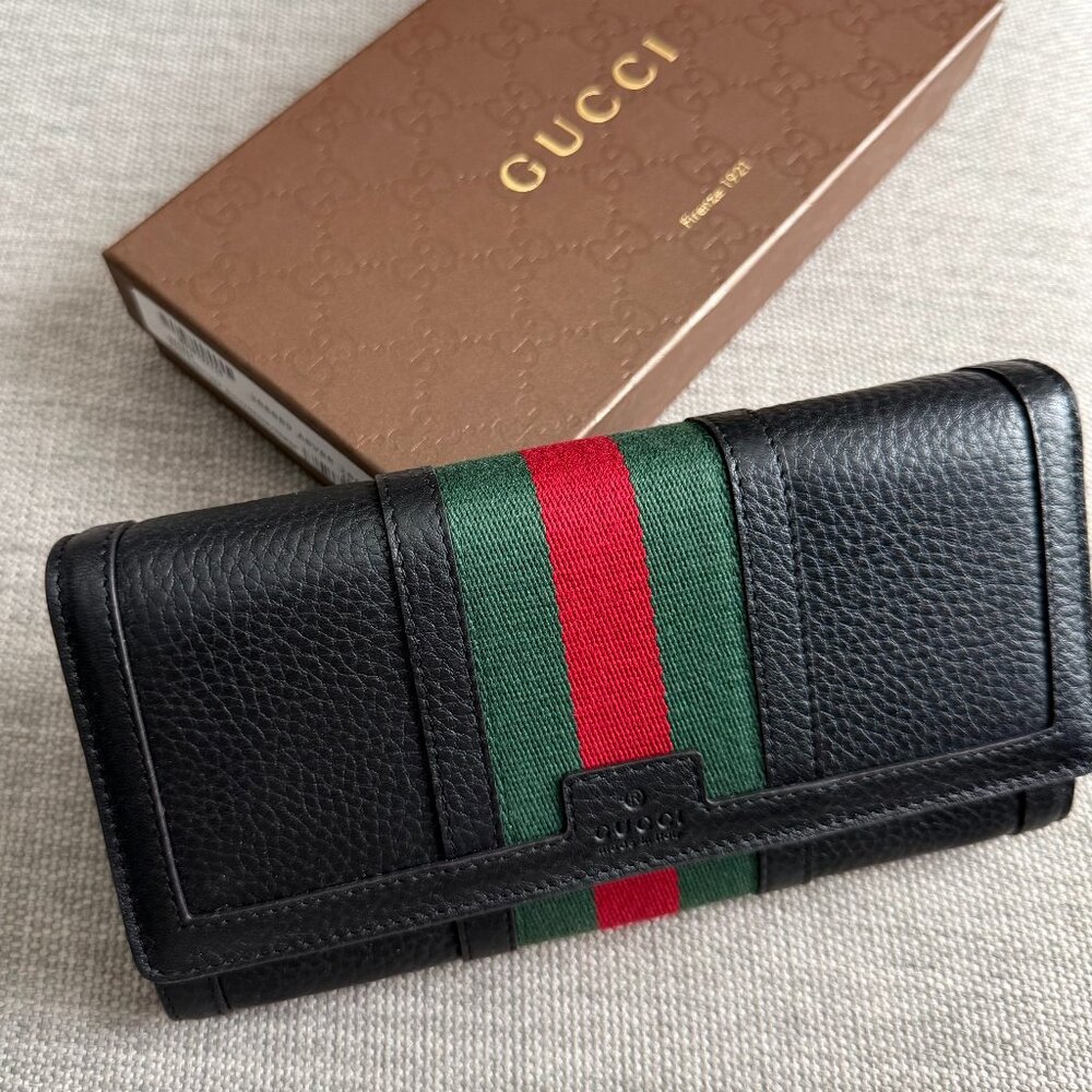 New Gucci Black Leather Wallet with WEB